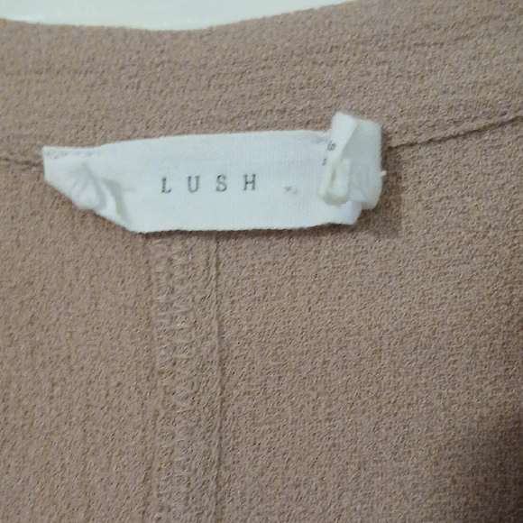 Women's Beige Short Sleeve Top - Picture 4 of 5